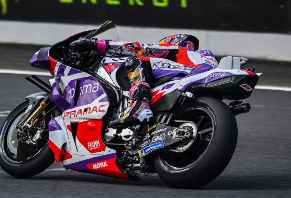 MotoGP ride height device in action